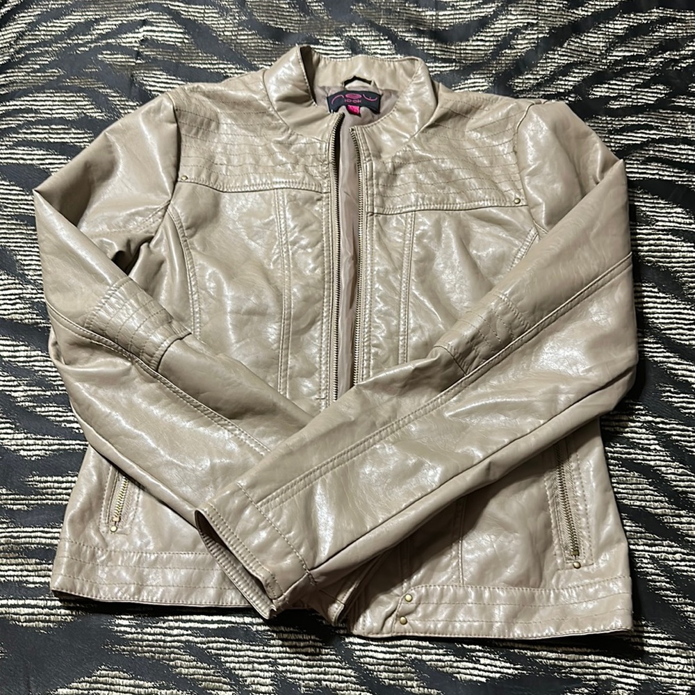 EUC NEO LOOK JACKET